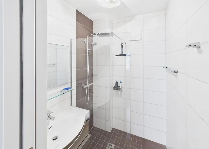 Lakeside Апартаменты